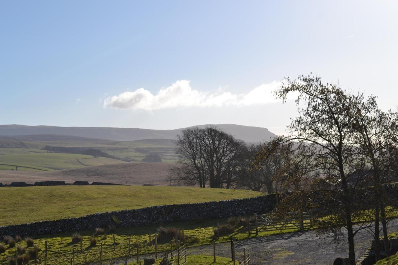The Warren Lodge Cabin At Ashes Farm, Near Settle Luaran gambar